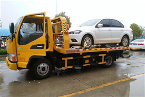 淮南附近拖车救援24小时服务热线